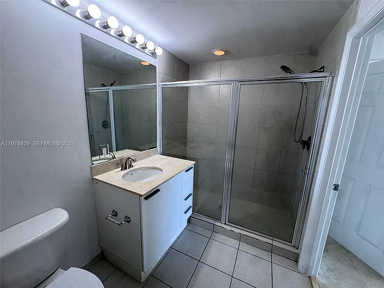 140 S Dixie Hwy #719 — Photo 17
