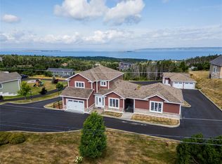 15 Everest St, Paradise, NL A1L0B7