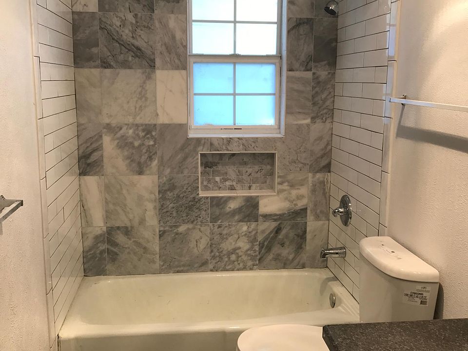 1st image of 5111 Donnelly Ave