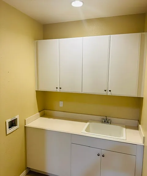 260 Bridle Trl — Photo 28