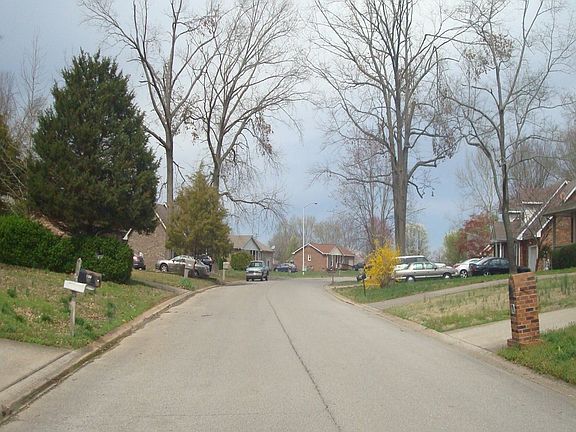 4th image of 1166 Woodbridge Dr