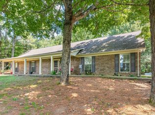 812 Good Hope Rd, Leoma, TN 38468