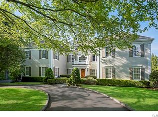 94 Golf Ln, Ridgefield, CT 06877