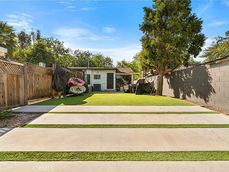 6514 Coldwater Canyon Ave — Photo 25