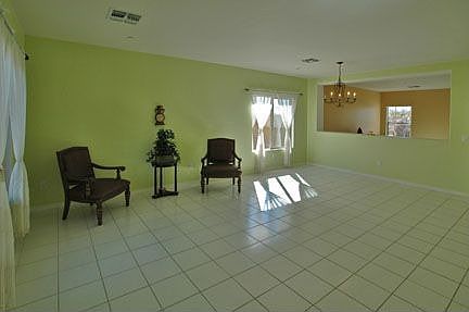 3rd image of 14434 S Placita Asidera