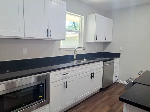 5819 Liberty Dr, Irving, TX 75061