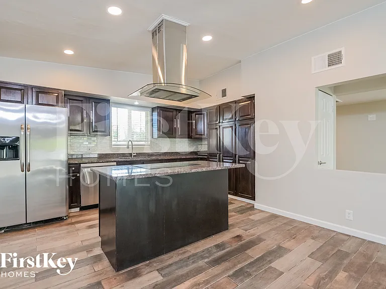 5136 E Alberta Dr — Photo 4