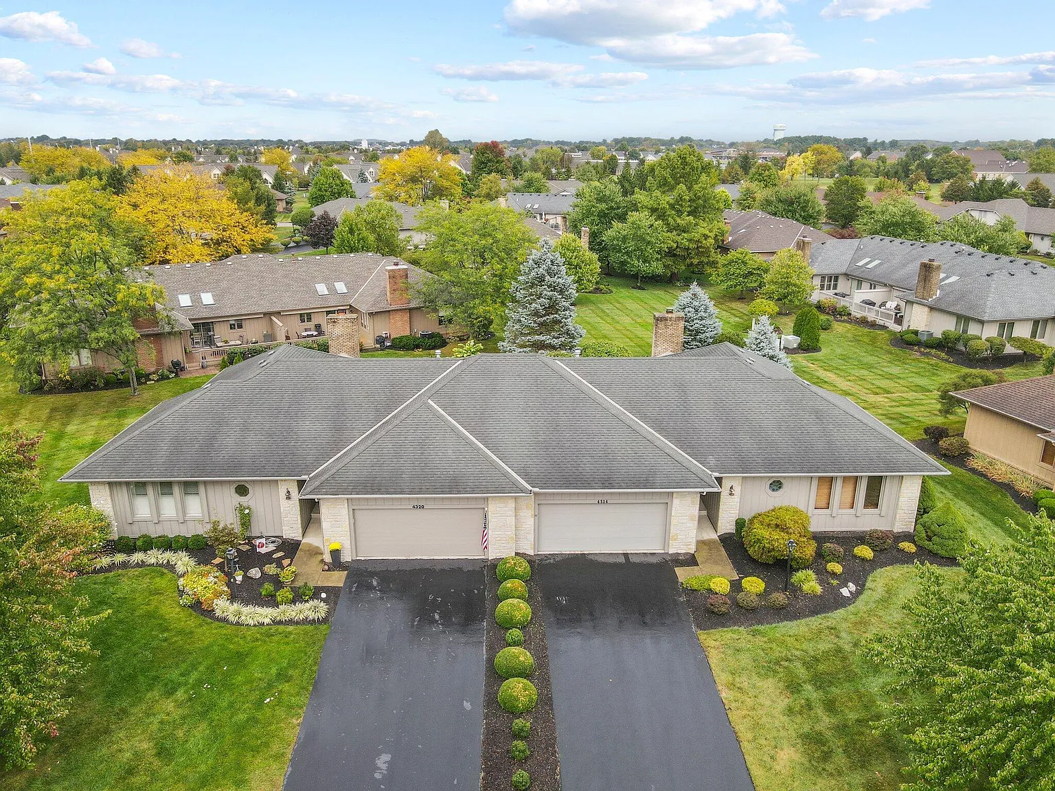 4314 Weybridge Ct photo 1