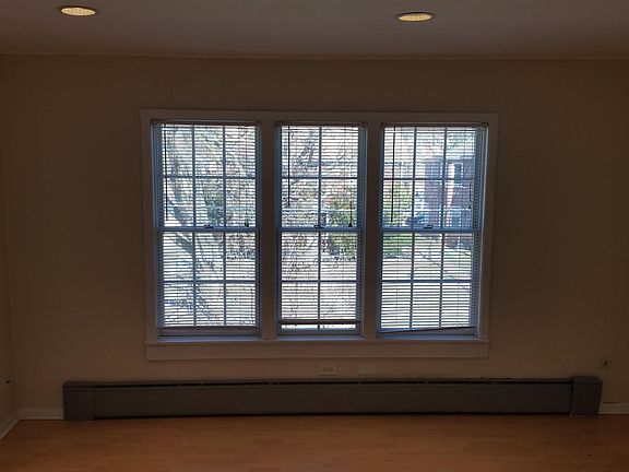 2nd image of 17 Webster Ave APT 5