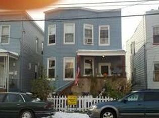111 Centre Ave, Secaucus, NJ 07094