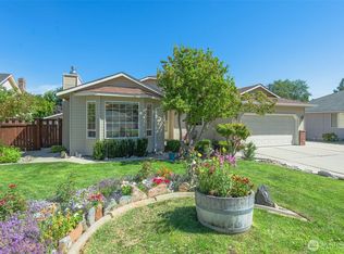 1580 Carson Ct, Wenatchee, WA 98801