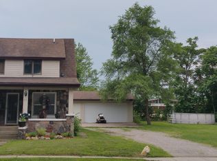 519 North Rd, Fenton, MI 48430