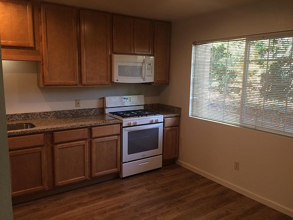 New vinyl laminate floor