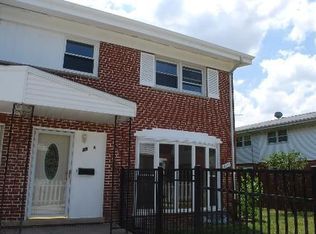 8911 Robin Dr APT A, Des Plaines, IL