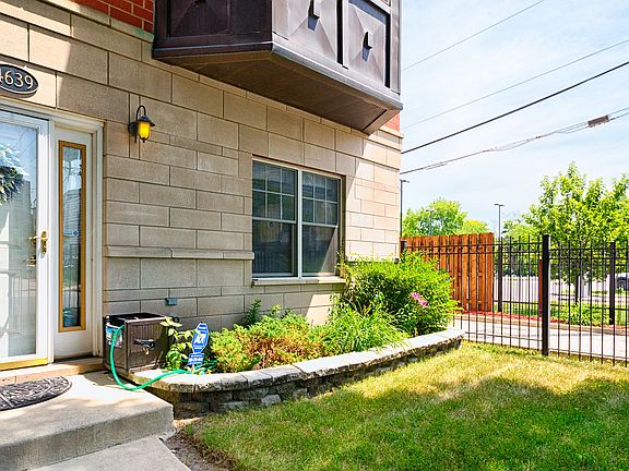 3rd image of 4639 S Greenwood Ave