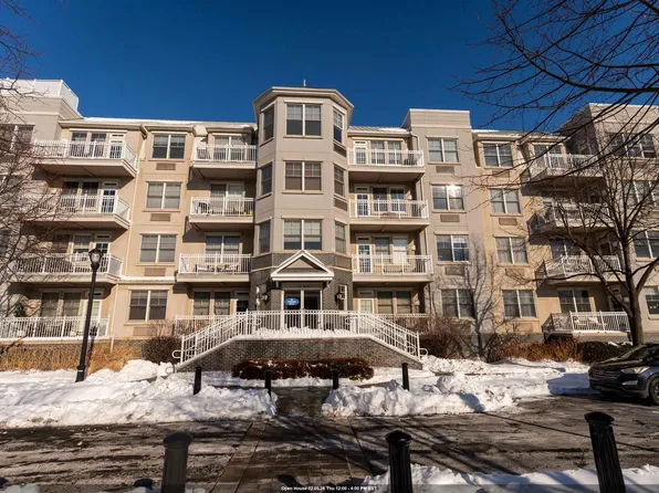 30 Freedom Way image 1 of 18