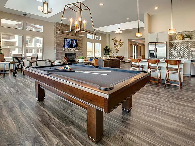 STEAMBOAT BY VINTAGE — Photo 9