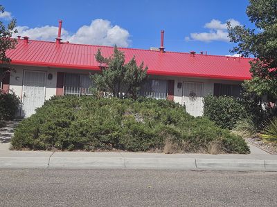 1701 Zena Lona St NE, Albuquerque, NM, 87112