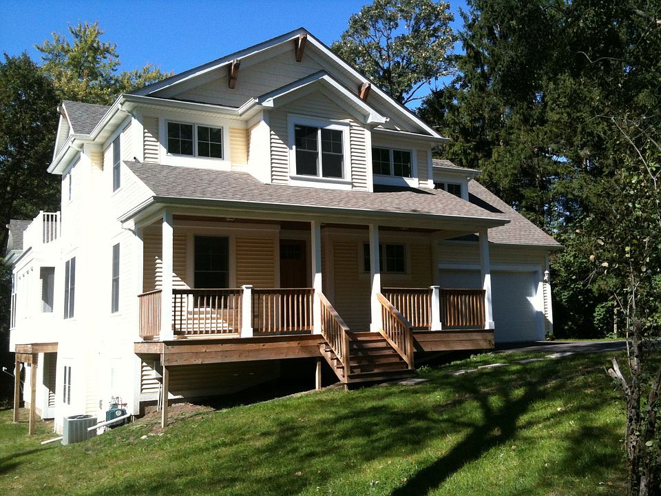 1st image of 606 E Lake Shore Dr