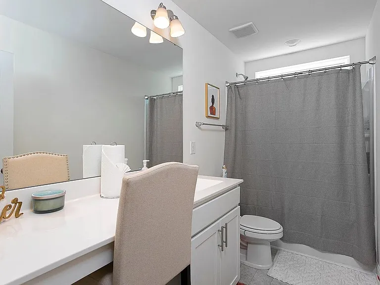 24 Tradewind Ct — Photo 8