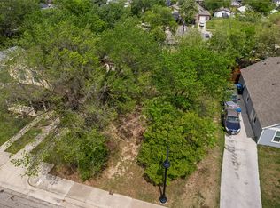 1013 E Hattie St, Fort Worth, TX 76104