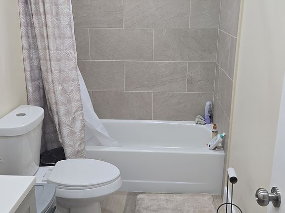 4th image of 6520 W 27th Ct #55-23