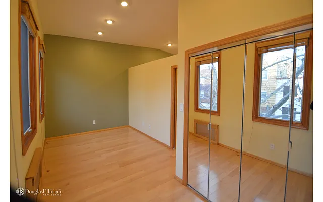 Rented by Douglas Elliman | media 14