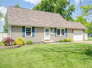 1900 20th St, Charleston, IL 61920