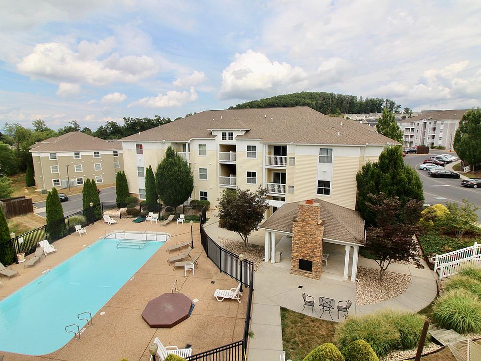 1st image of 2455 Campus View Cir #769