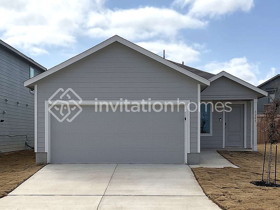 1st image of 3205 Roslyn Grist