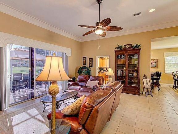 3rd image of 6194 Misty Oaks Dr