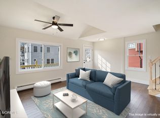 11 Cheerful Pl, Highlands, NJ 07732