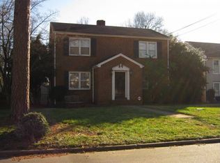 613 Chancery Pl, Greensboro, NC 27408