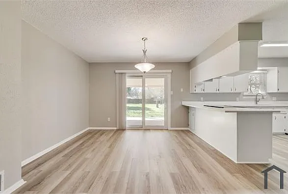7824 Arthur Dr — Photo 7