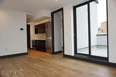 Rented by Rennit Inc.