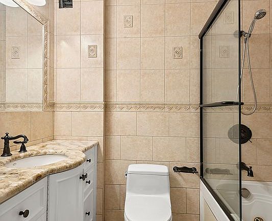 5th image of 330 E 38th St APT 22C