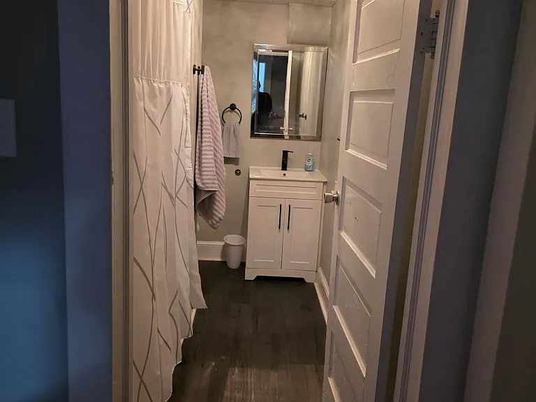 1029 Ferdinand Ave SW #B — Photo 21