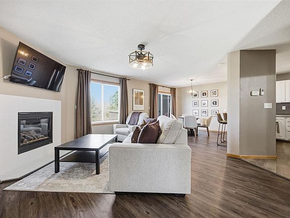 3rd image of 2605 Greenway Ct