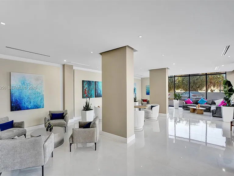 2401 S Ocean Dr #802 — Photo 29