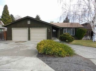 1113 S 34th Ave, Yakima, WA 98902