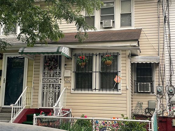 121-18 95th Avenue, South Richmond Hill, NY 11419 | MLS #3489231 | Zillow