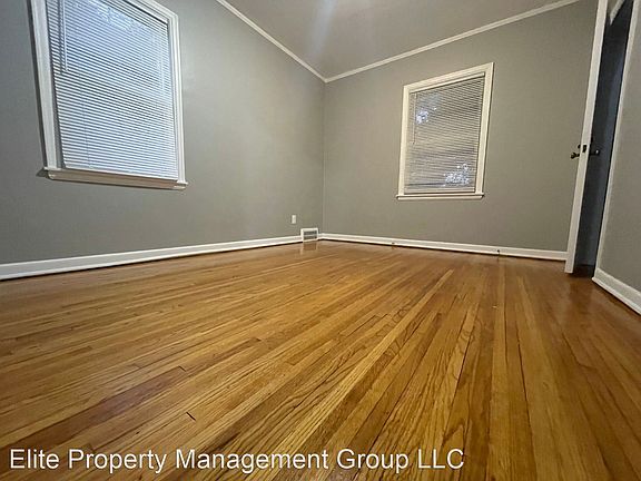 2nd image of 43 Belvidere St W