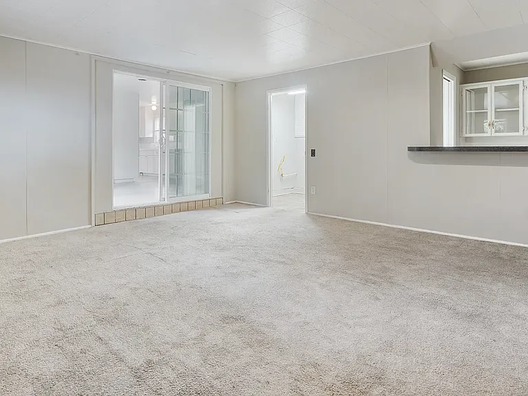 6734 Barnhurst Dr — Photo 8