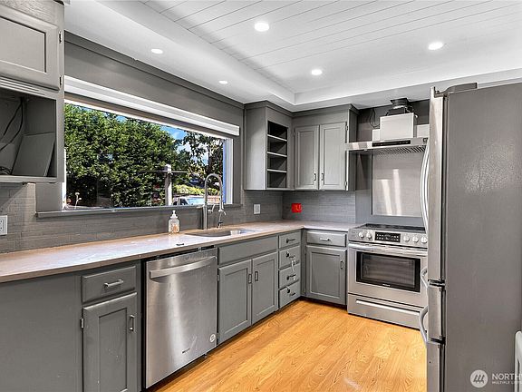 4th image of 544 S Morris Avenue