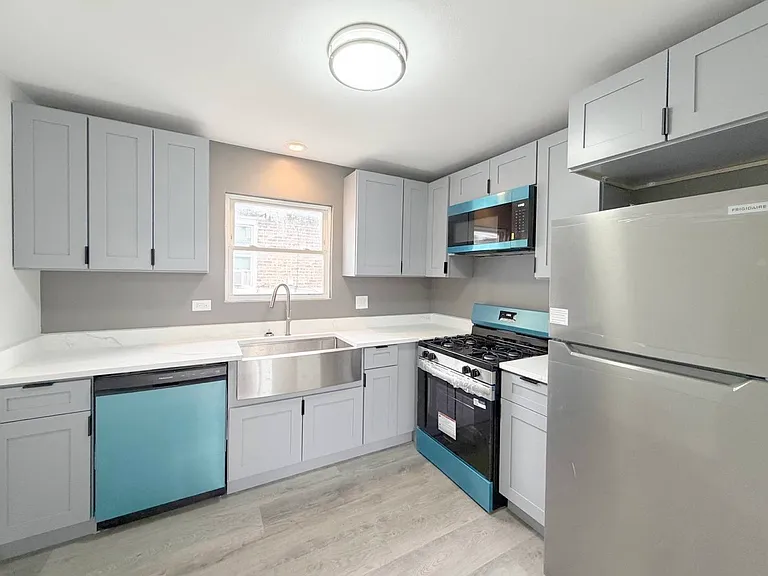 11361 S Racine Ave — Photo 7