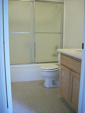 2nd image of 4906 N 9th St APT 106