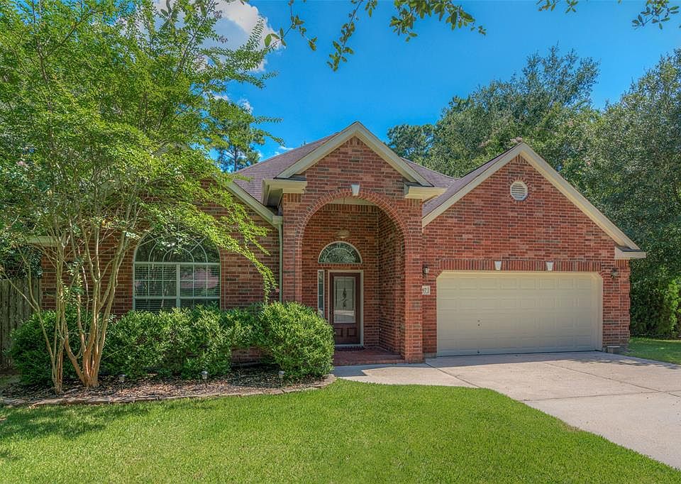 1st image of 7407 Oak Bluff Dr