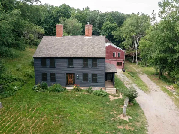 301 Tiffany Hill Road, Weare, NH 03281-5203