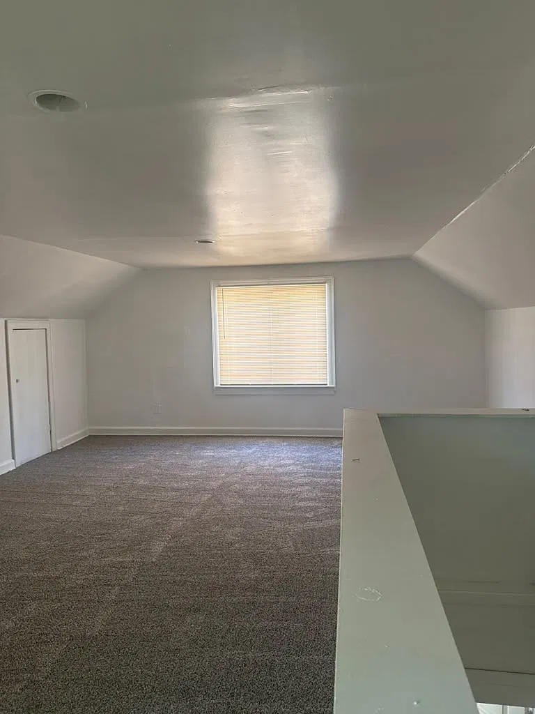 3 bed, 850 sqft, $1,450 — Photo 2