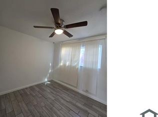 412 W Monroe Ave APT 16, Las Vegas, NV 89106